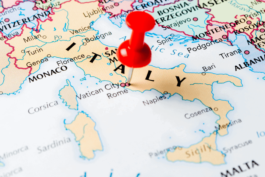 Map of italy with a red pushpin