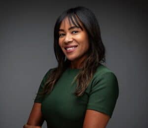 Image of Claudia Nunes
